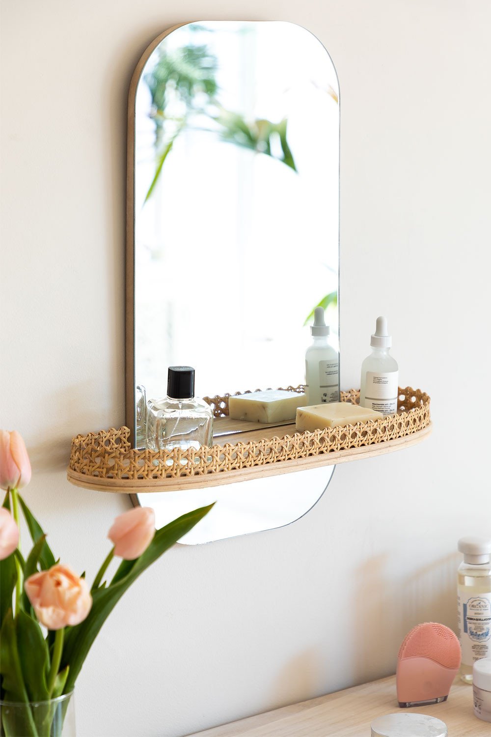 Espejo de baño EVO con marco y estante aluminio varios acabados luz LED  frontal ⋆ VAROBATH | Un baño increíble