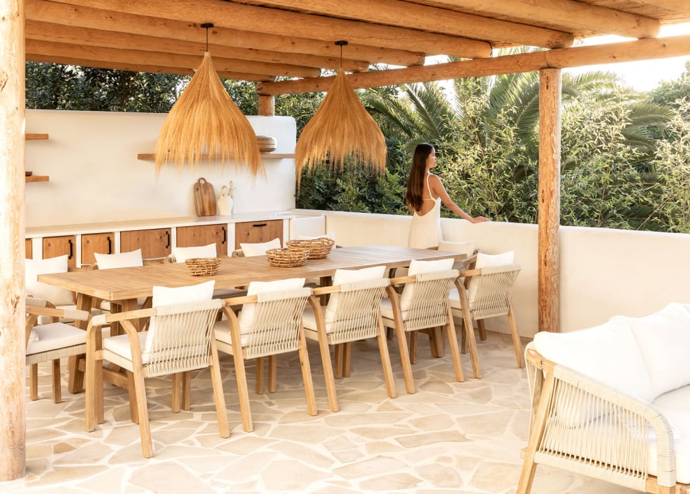 Set de mesa rectangular 300x100 cm y 12 sillas de jardín en madera de acacia Dubai