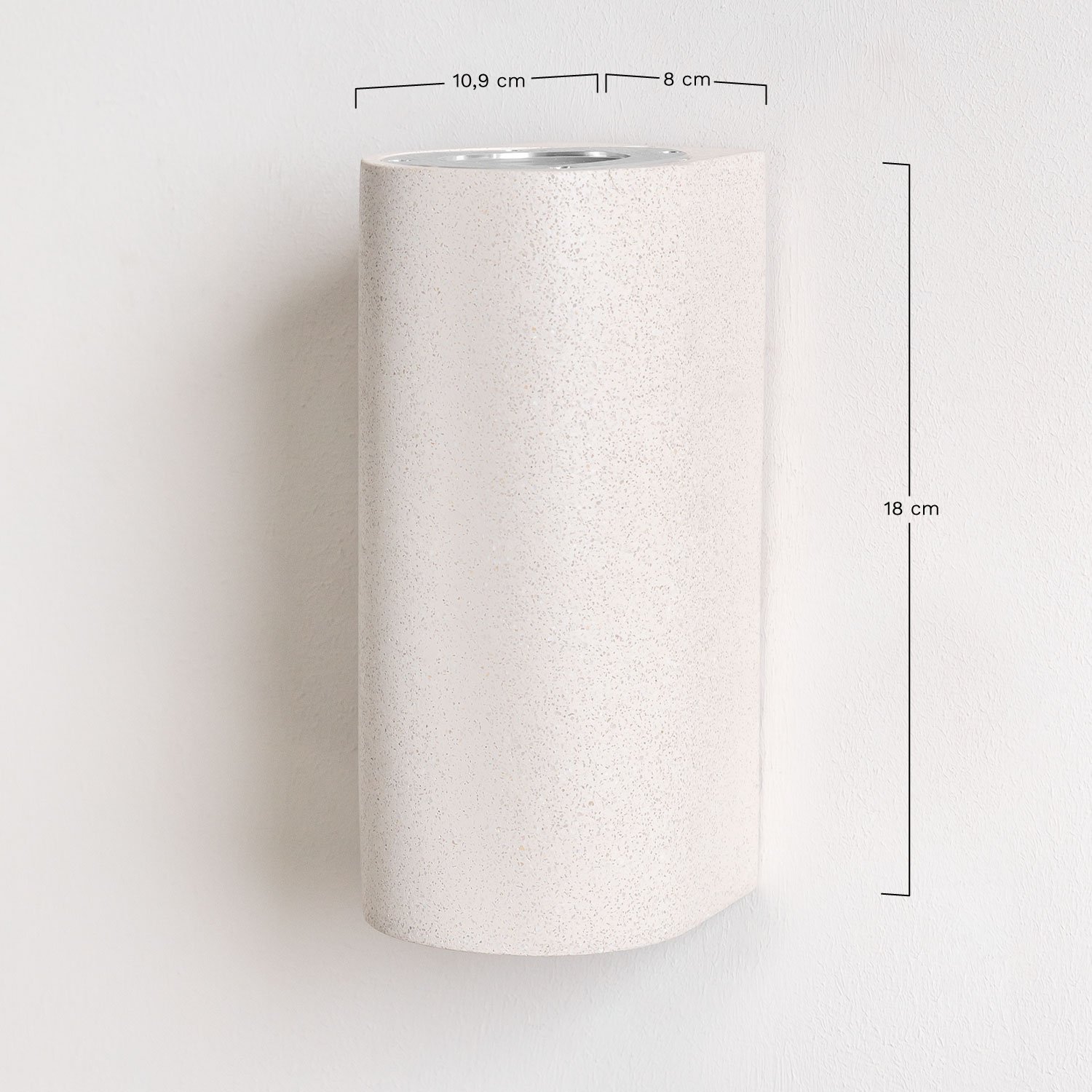 Aplique de pared para exterior en cemento Berick    , medidas