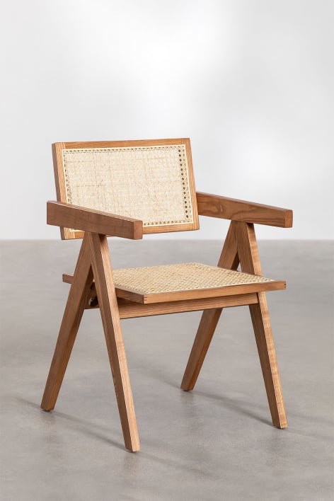 Silla de comedor con reposabrazos en madera de fresno y ratán Lali