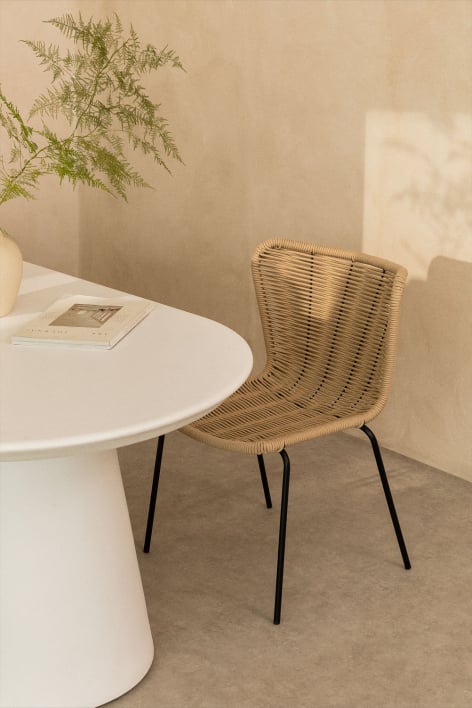 Silla de comedor apilable en hierro y cuerda trenzada Keiller