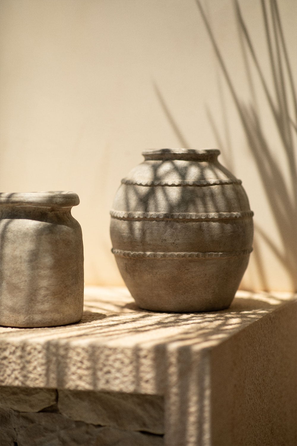 Jarrón decorativo de cerámica artesanal