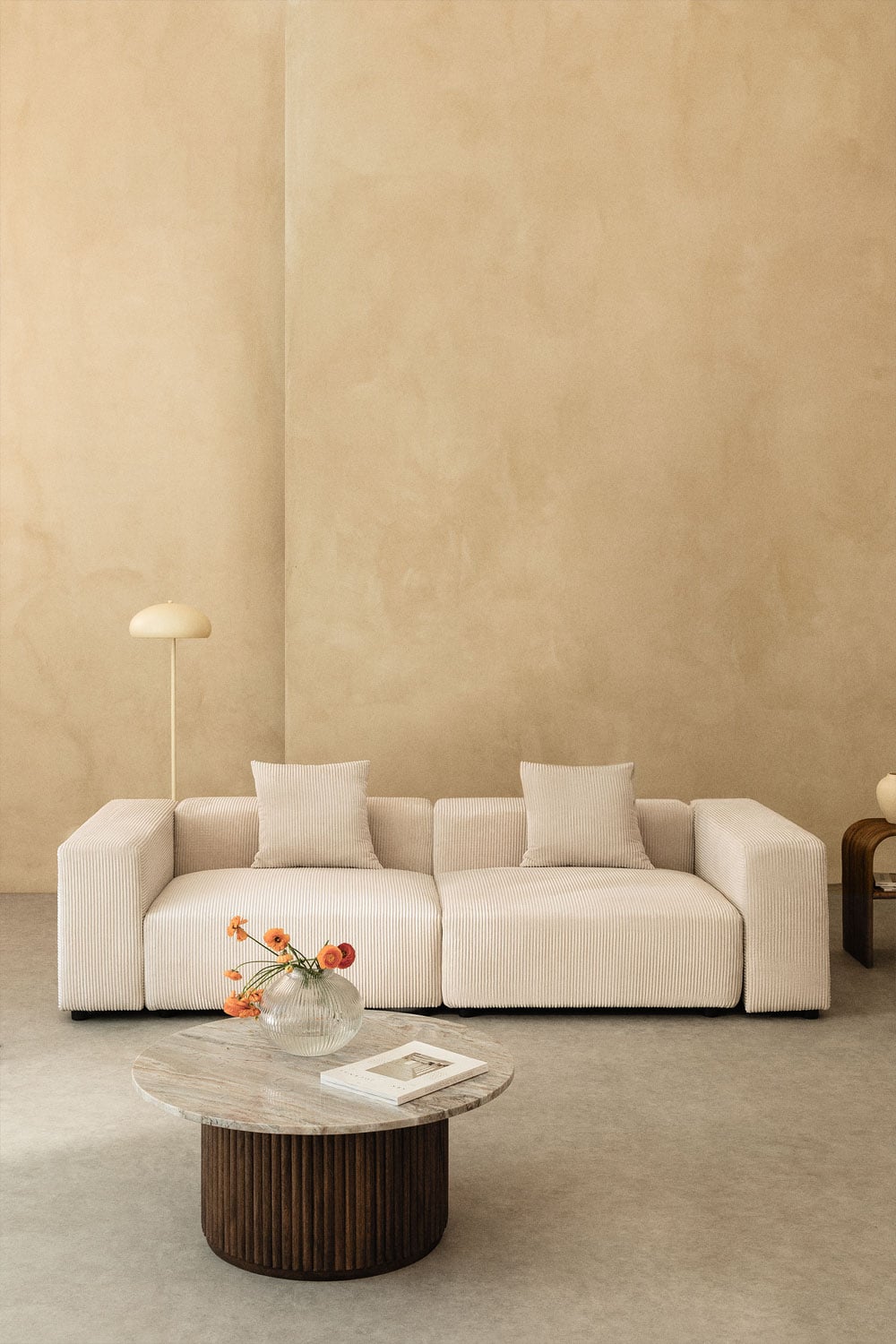 Sofá modular beige de 2 piezas con reposabrazos alto