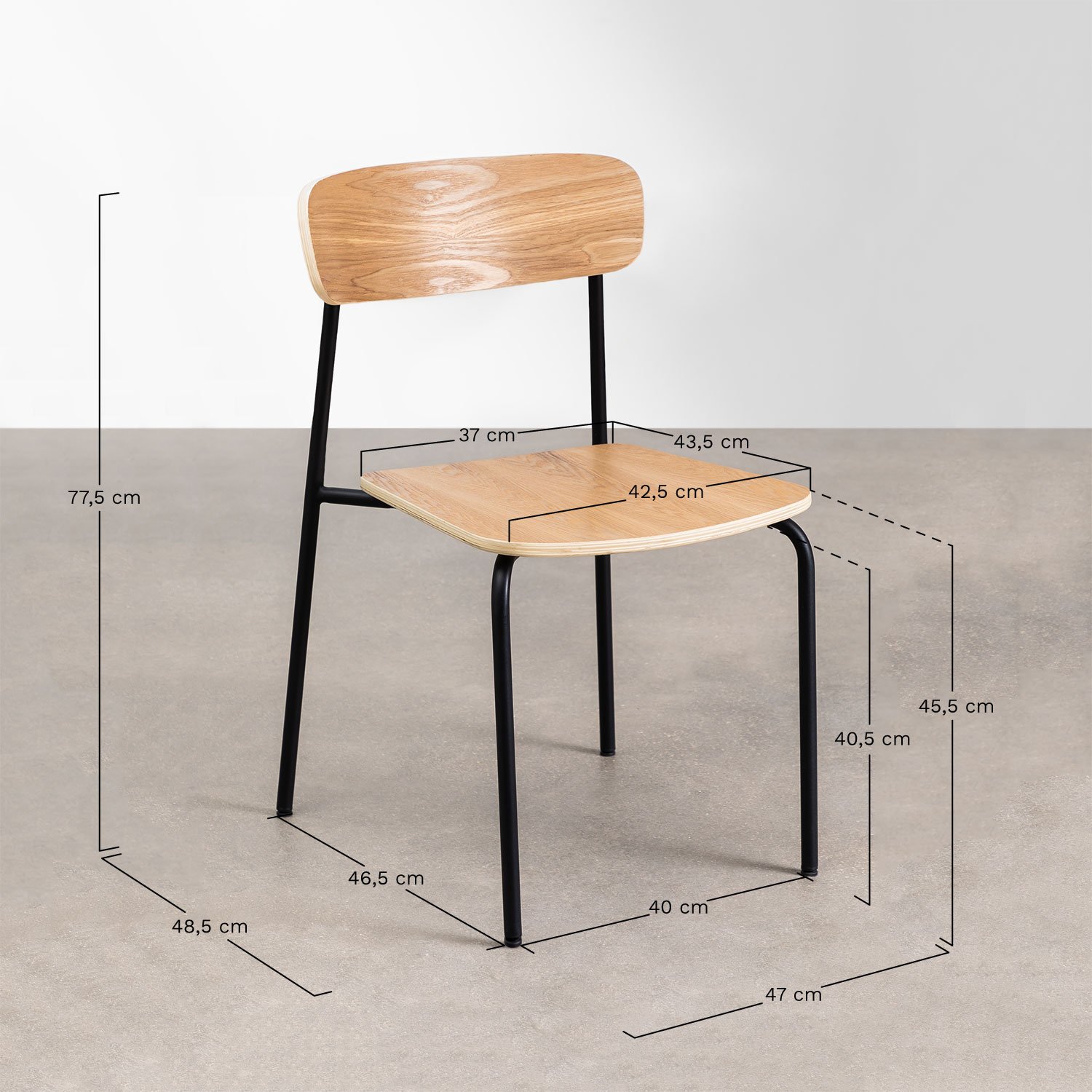 Pack de 4 sillas de comedor apilables en hierro y madera Wilpier, medidas