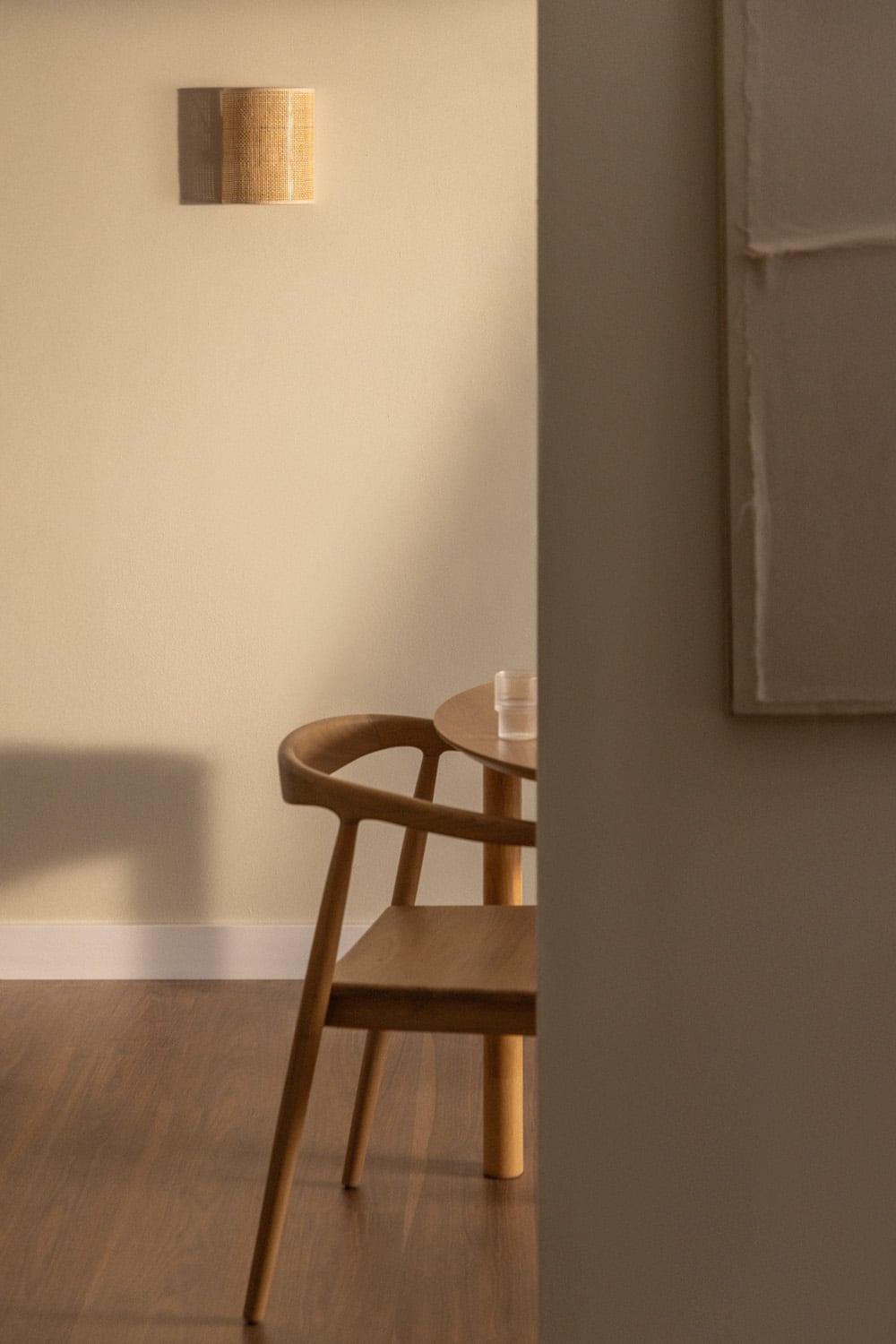 Silla de comedor de madera curvada