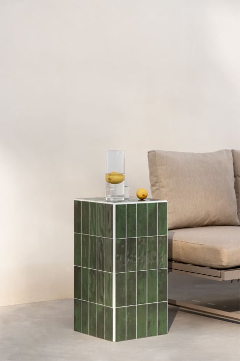 Mesa auxiliar para jardín cuadrada 30x30 cm en cemento y azulejos Bongani - Verde Cactus