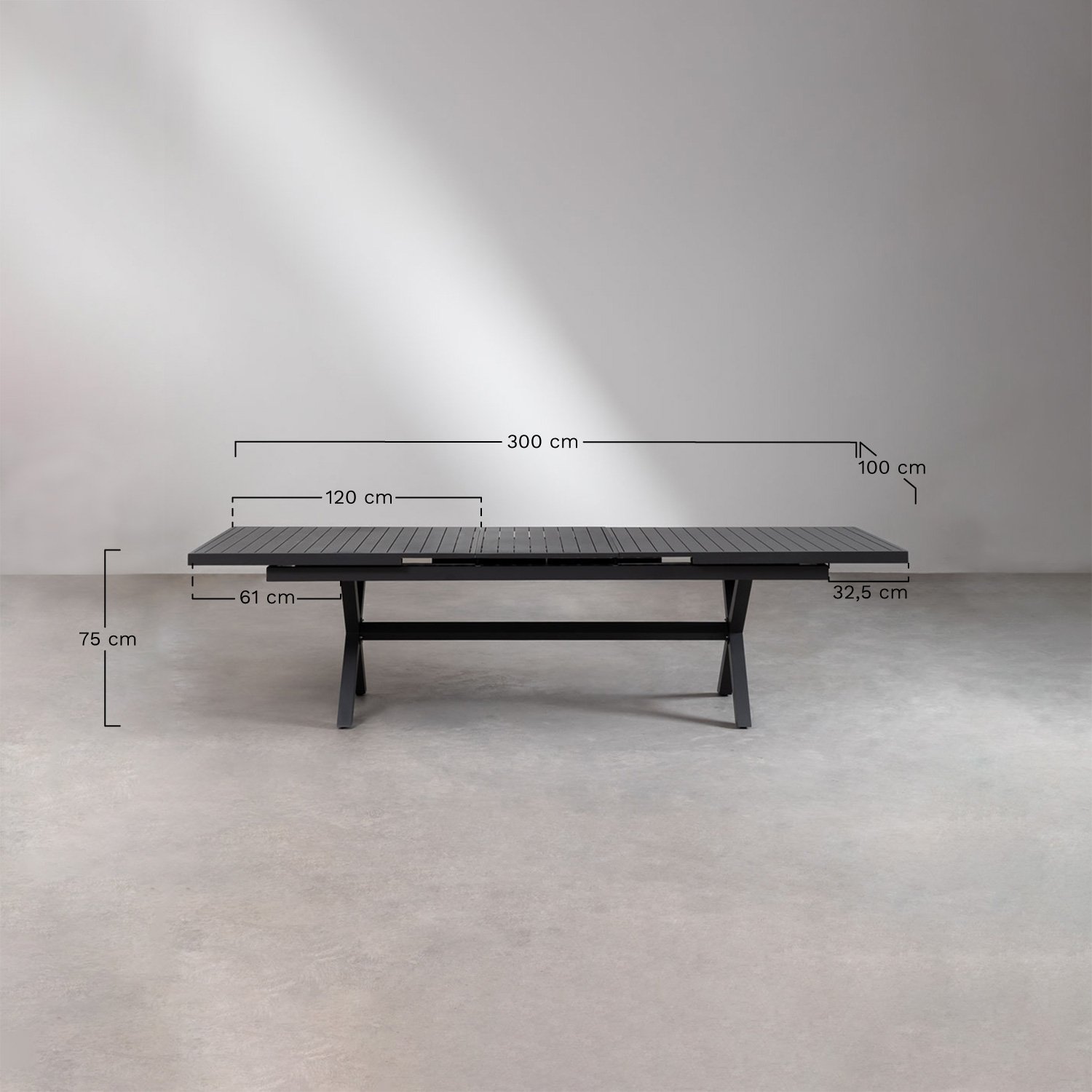 Set de mesa extensible rectangular 240-300x100 cm Karena y 10 sillas de jardín con reposabrazos en aluminio Omara , medidas