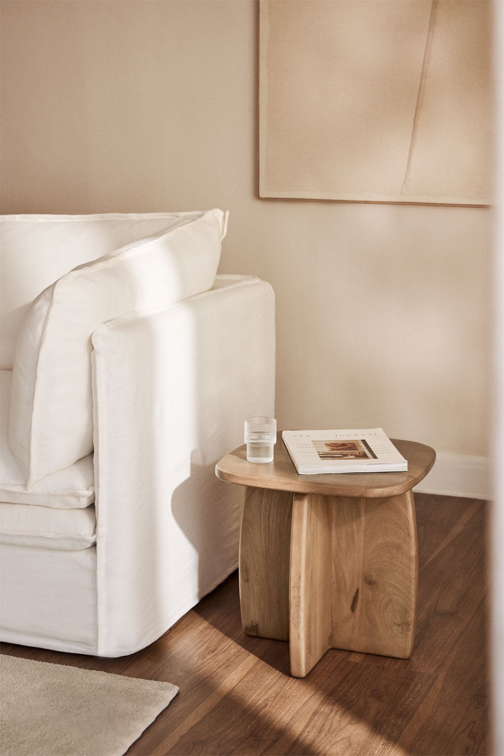 Mesa auxiliar de madera maciza natural