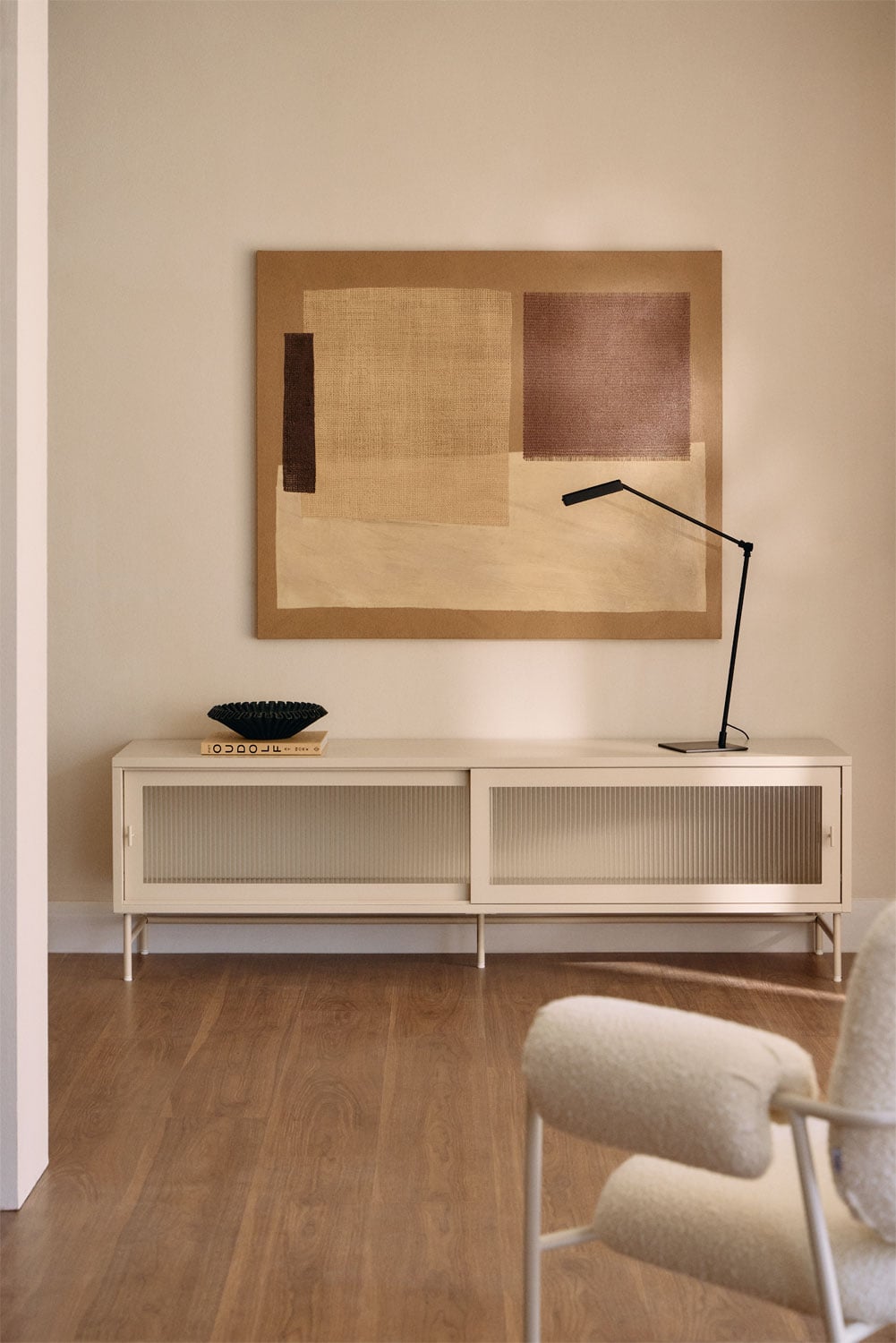 Mueble TV acero y cristal beige 180 cm