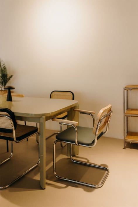 Silla de comedor con reposabrazos en polipiel Tento