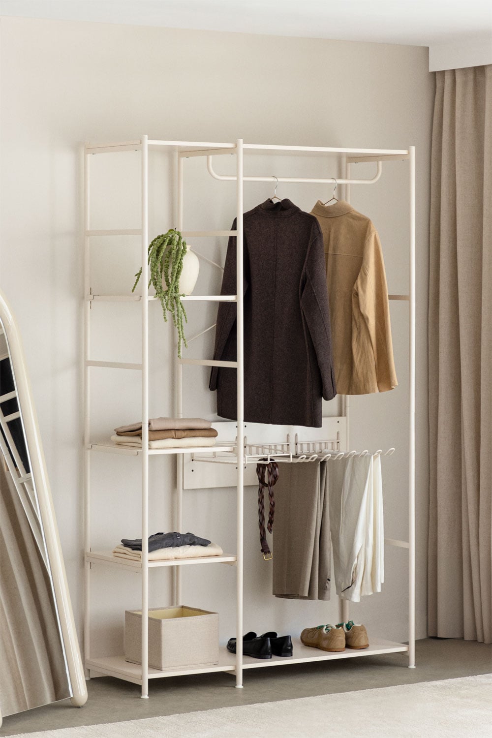 Armario Abierto Nórdico Elviah en Hierro Beige con Estantes