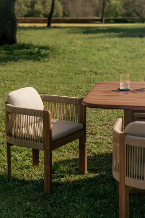 Silla de jardín con reposabrazos en madera de acacia y cuerda trenzada Serel