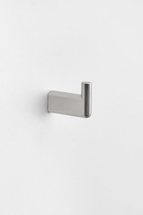 Percha para baño en acero inoxidable y gris cepillado Rovent