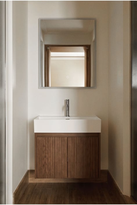 Conjunto de mueble de baño suspendido 60x40 cm en madera con lavabo integrado Genevie