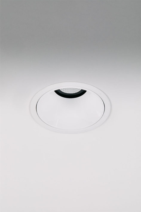 Downlight LED empotrable con marco redondo Ø8 cm en aluminio Orelva