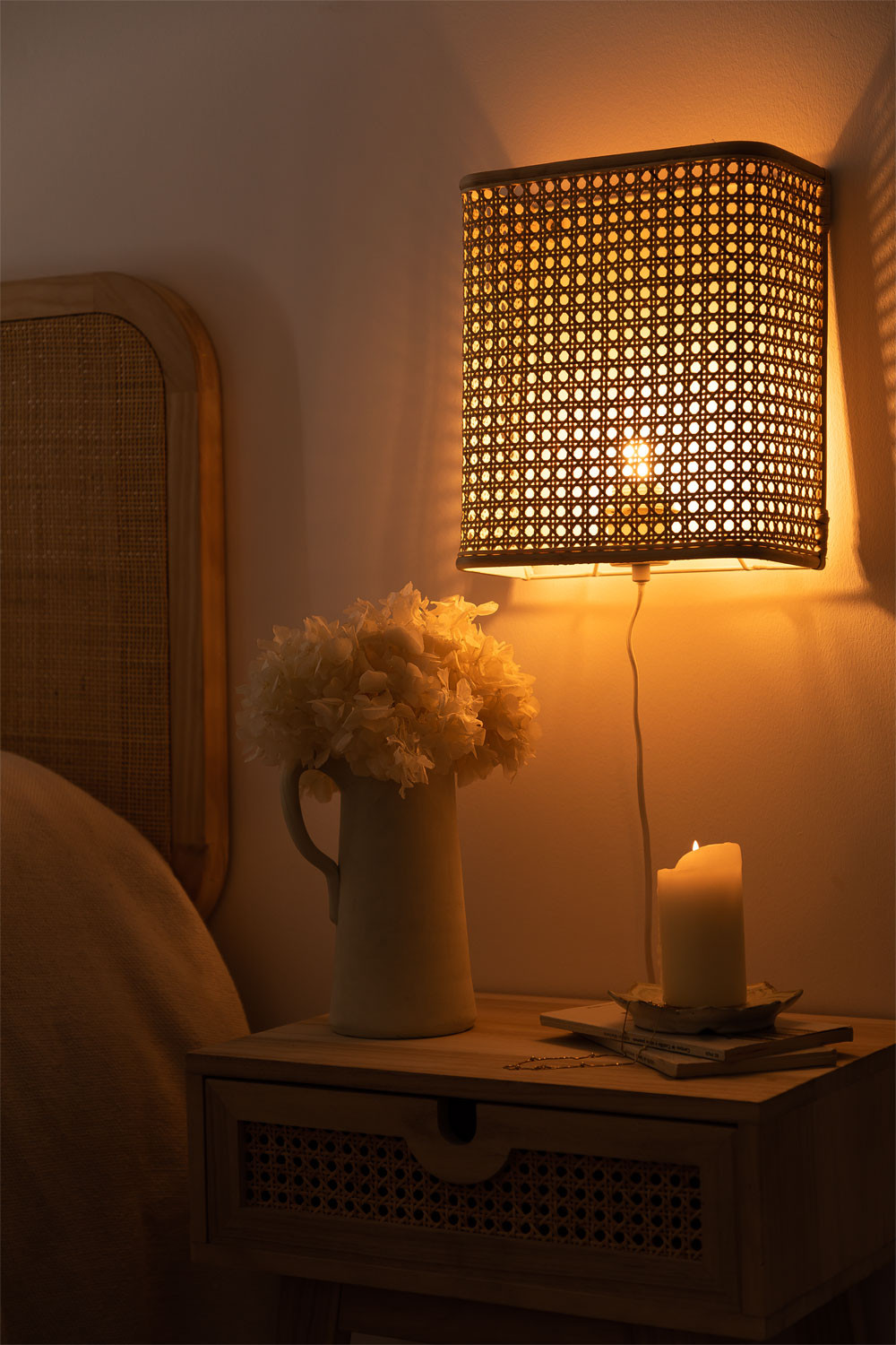 Lámpara de Pared en Ratán Naoke SKLUM