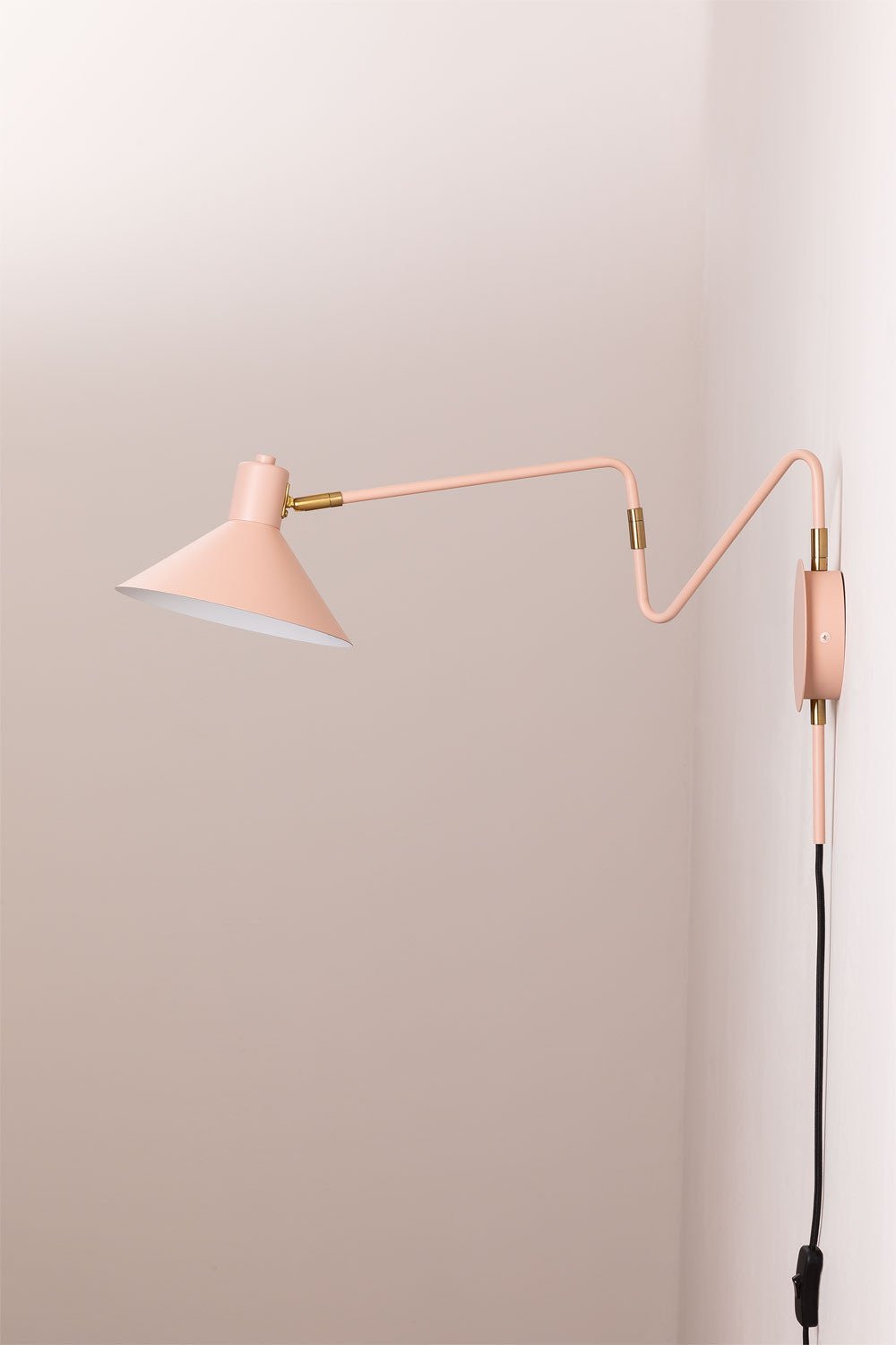 Lámpara de pared direccionable en hierro Lizz   , imagen de galería 5