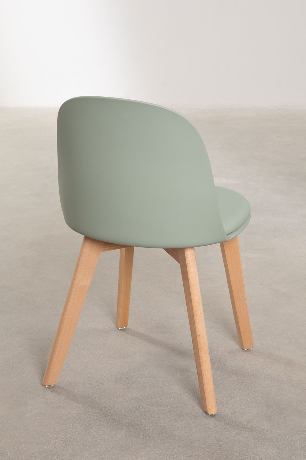 Silla de comedor en polipropileno y madera de haya Belyna , imagen de galería 4