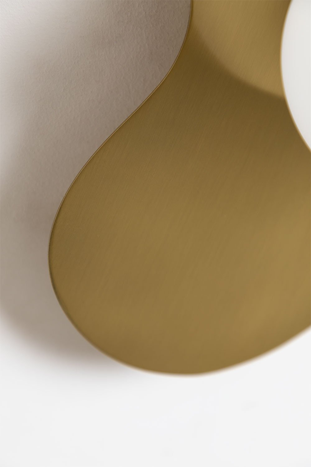 Aplique de pared en hierro con bola de cristal Travis, imagen de galería 6