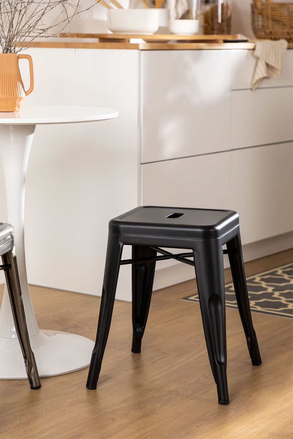 Taburete Bajo en Acero LIX Mate SKLUM