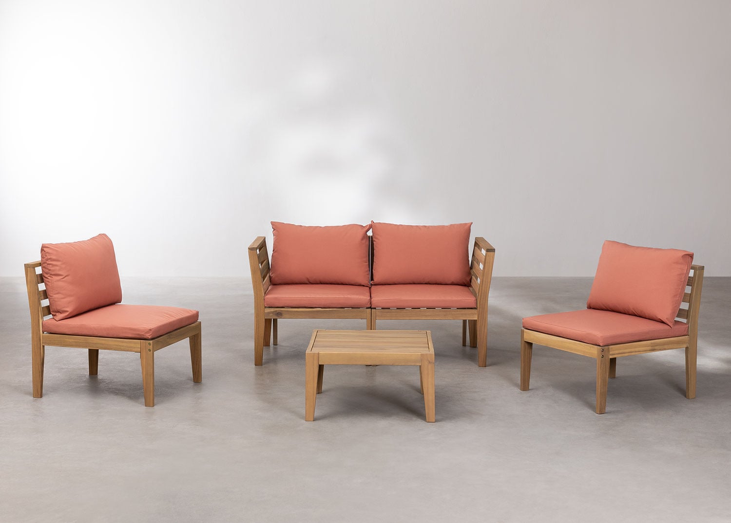 Conjunto de jardín con sofá modular de 4 piezas con reposabrazos y mesa de centro en madera de acacia Filips        , imagen de galer&iacute;a 3