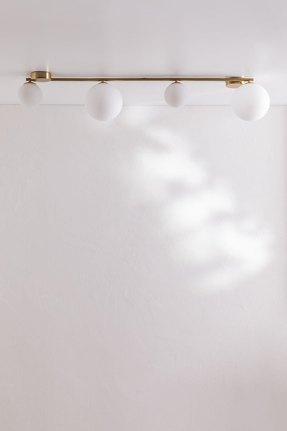 Plafón con 4 Bolas de Cristal Uvol , imagen de galería 1