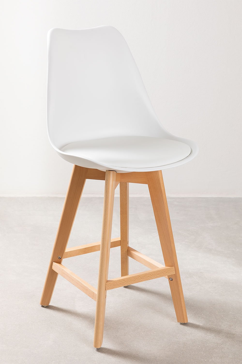 Pack de 4 taburetes altos 65 cm con cojín en polipiel blanco Nordic, imagen de galería 2