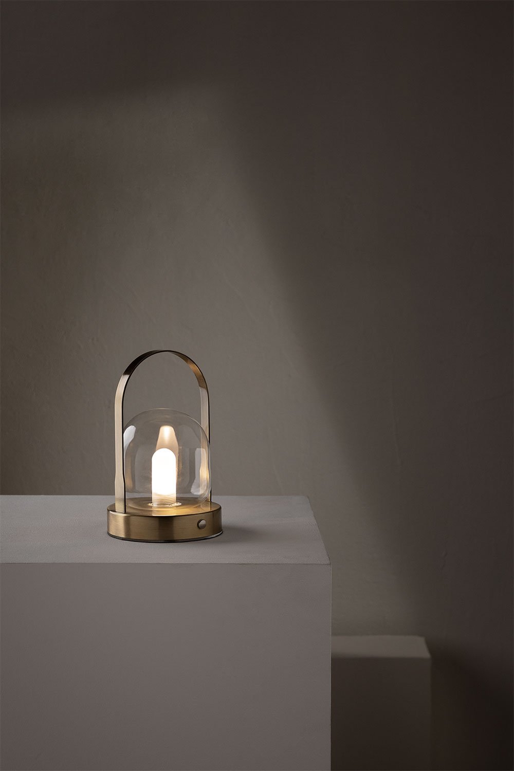 Lámpara de Mesa LED Inalámbrica en hierro y cristal Samia, imagen de galería 2