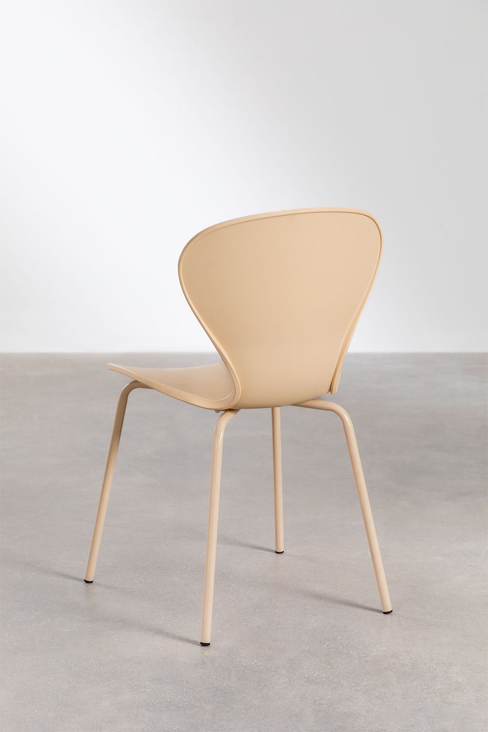 Silla de comedor apilable en polipropileno y hierro Uit Colors     , imagen de galería 4