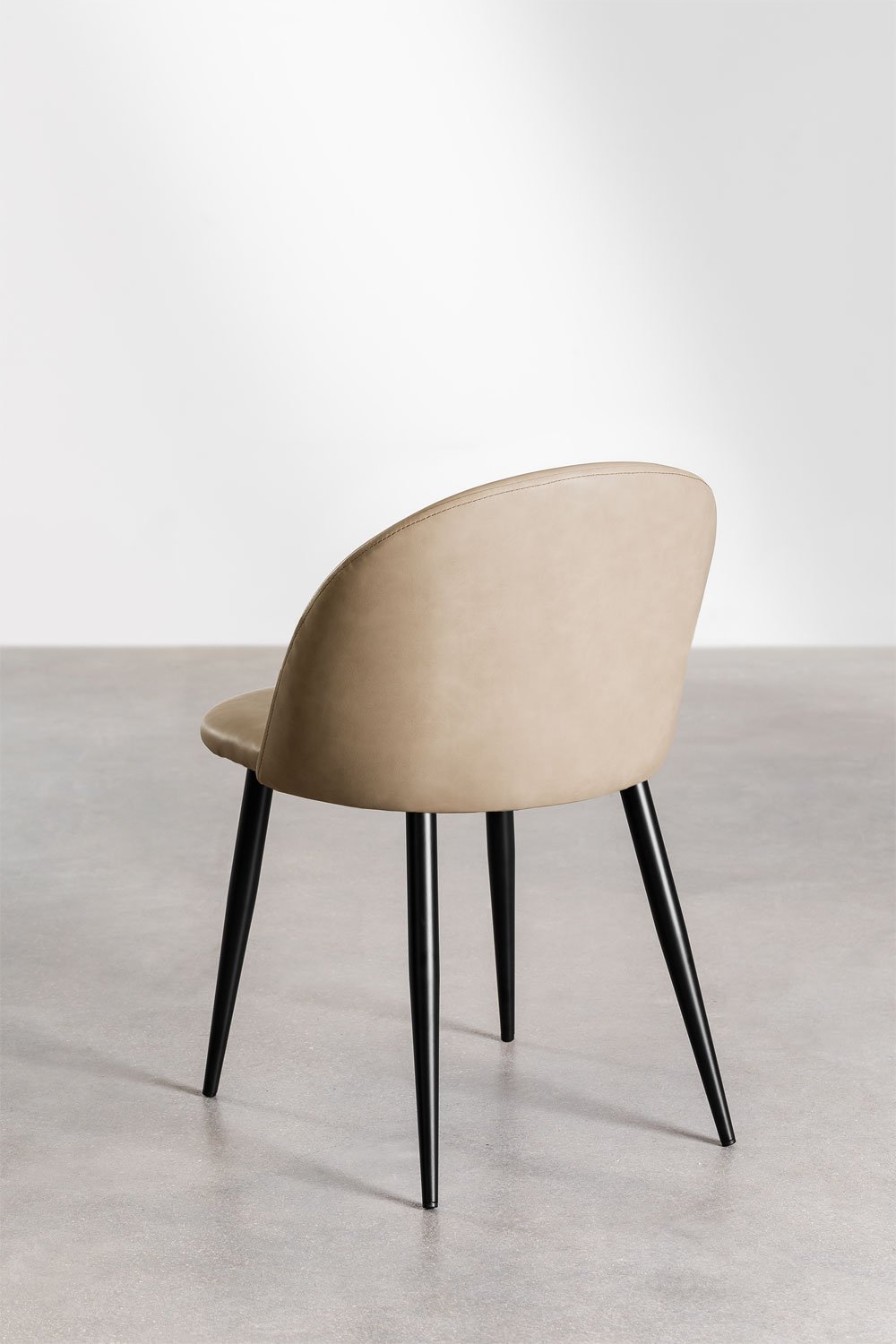 Silla de comedor tapizada en polipiel Kana , imagen de galería 3