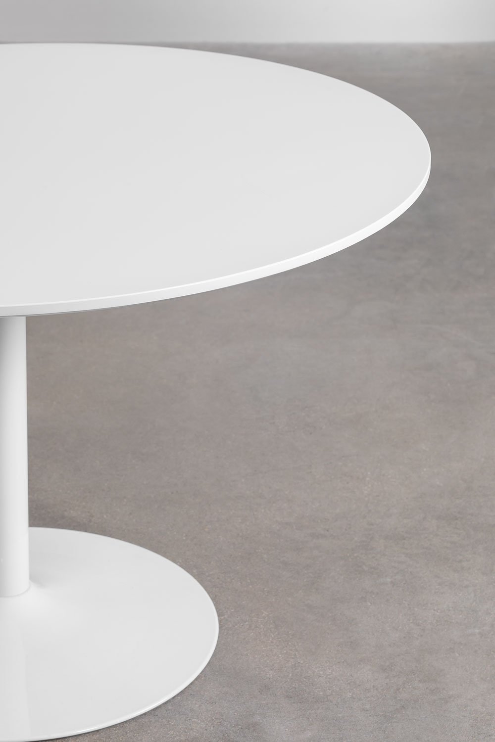 Mesa de comedor redonda en MDF y hierro Yvetta     , imagen de galería 4