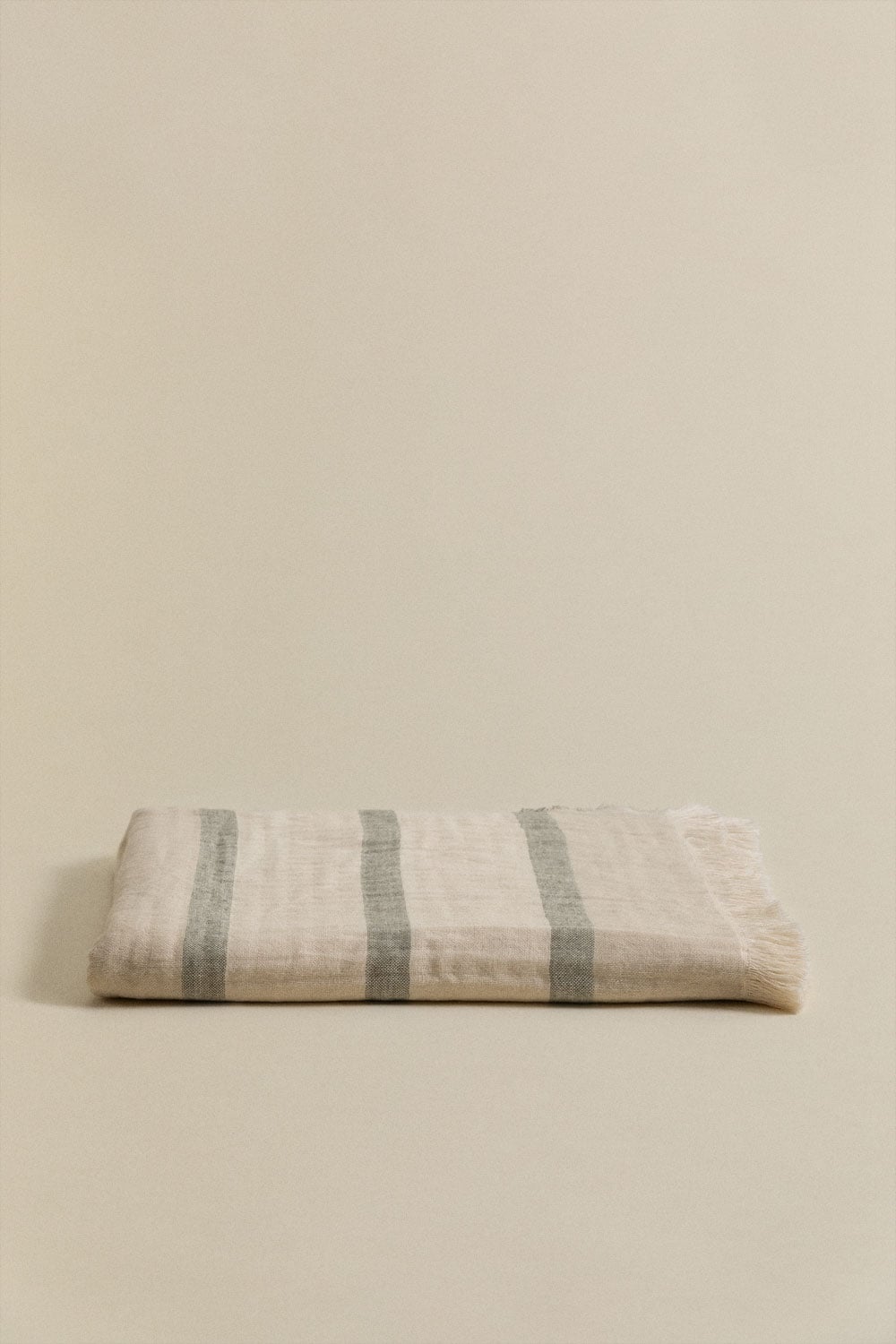 Manta plaid en algodón Nyland, imagen de galer&iacute;a 3
