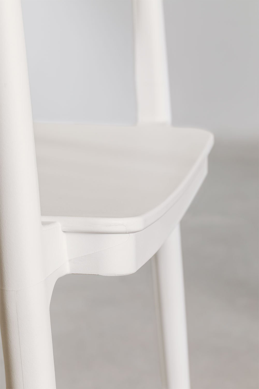 Silla de comedor apilable con reposabrazos en polipropileno Ivor  , imagen de galería 7