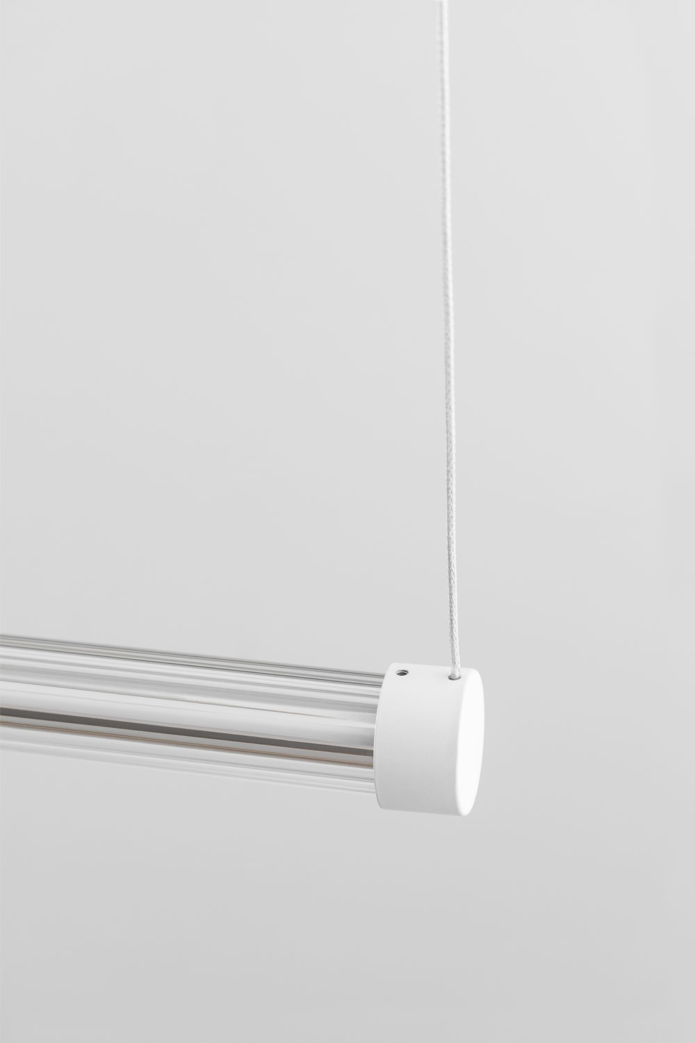 LHB10 Luz LED Lineal De Gran Altura HiRack Premium - AGC Lighting