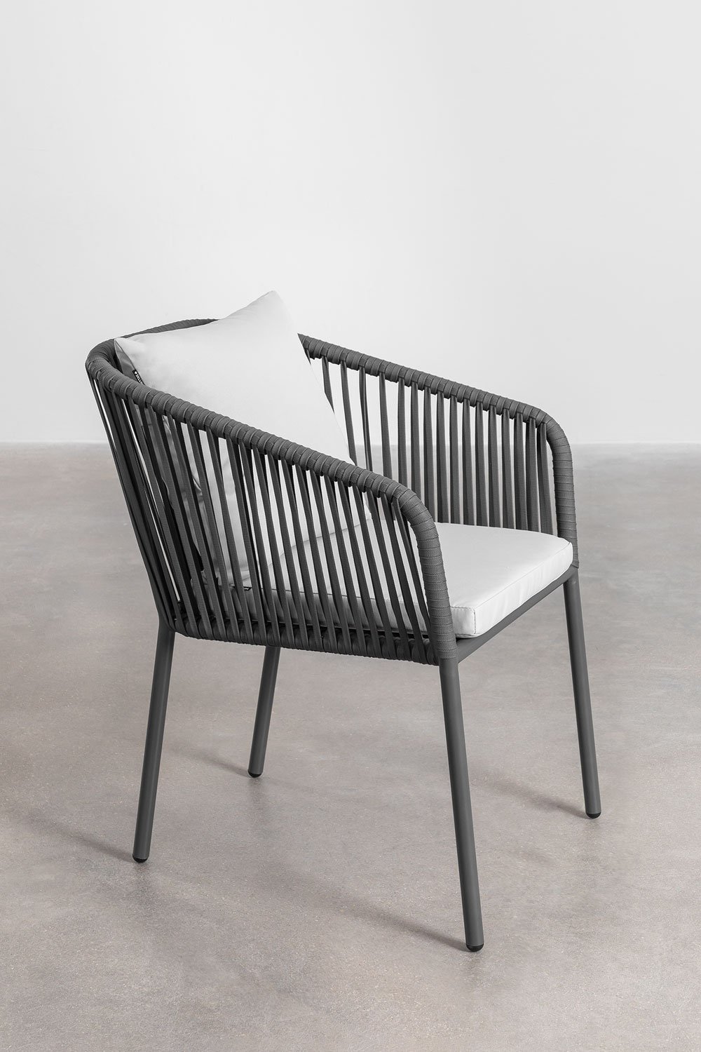 Silla de jardín con reposabrazos en aluminio y cuerda trenzada Arhiza Classic, imagen de galería 3