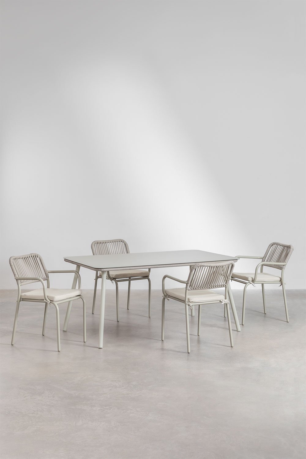 Set de mesa rectangular 160 x 90 cm y 4 sillas de comedor apilables en aluminio Arhiza, imagen de galería 2