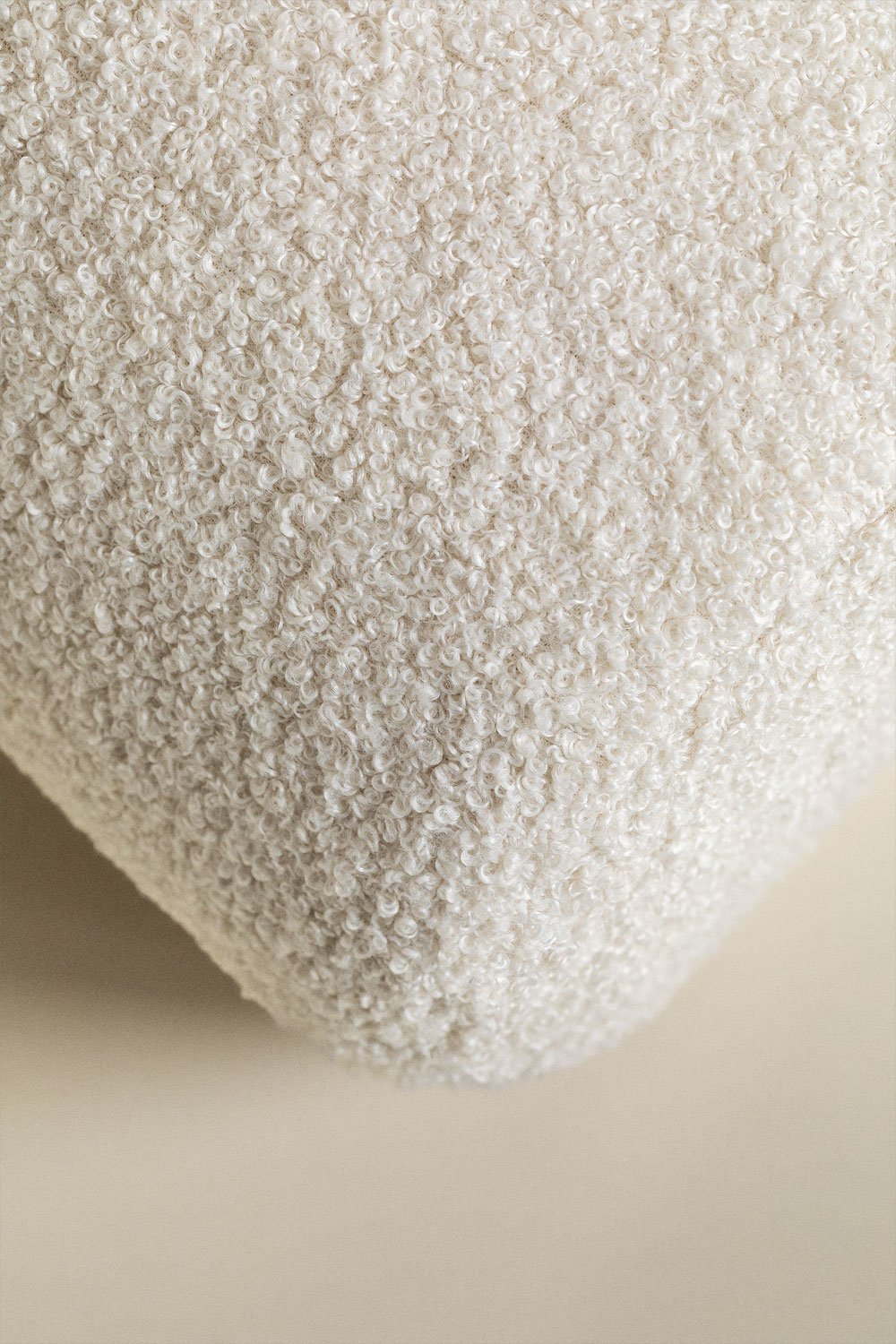 Cojín rulo 58x18 cm en borreguito Borjan, imagen de galería 5