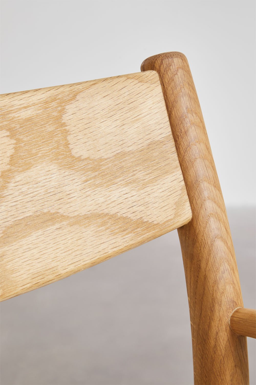 Silla de comedor con reposabrazos en madera de roble Mireita , imagen de galería 8