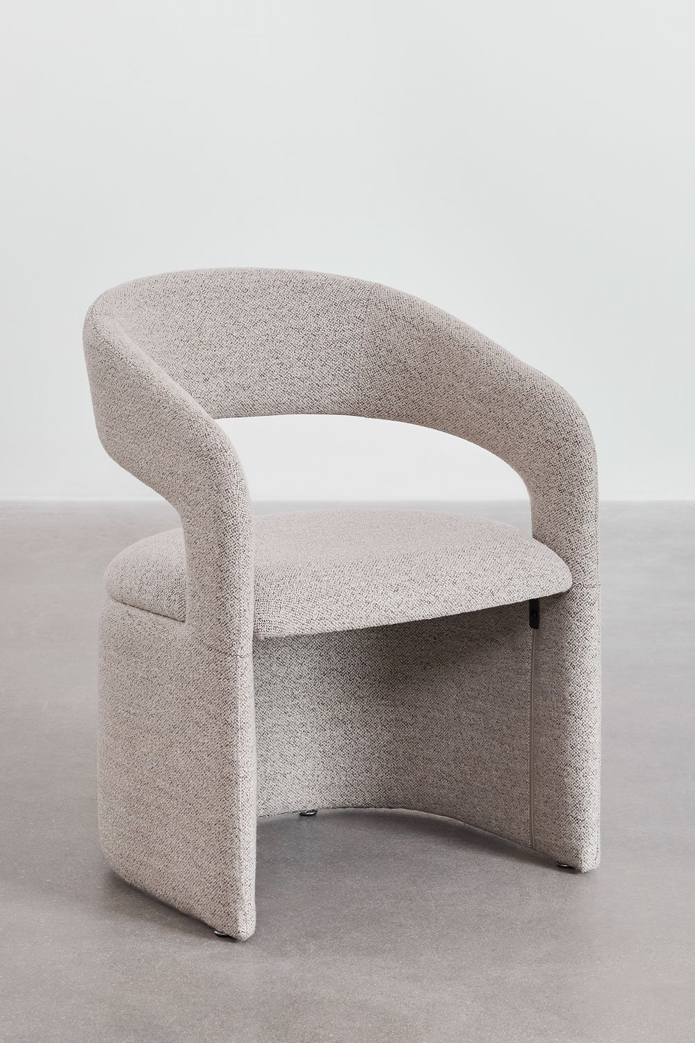 Silla de comedor con reposabrazos  tapizada en tela bouclé Jules, imagen de galería 2