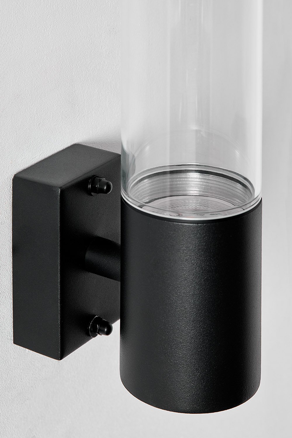 Beliani Lámpara De Pared Para Exteriores BELTIE 36 Cm Con Sensor De Movimiento Negro 91140452