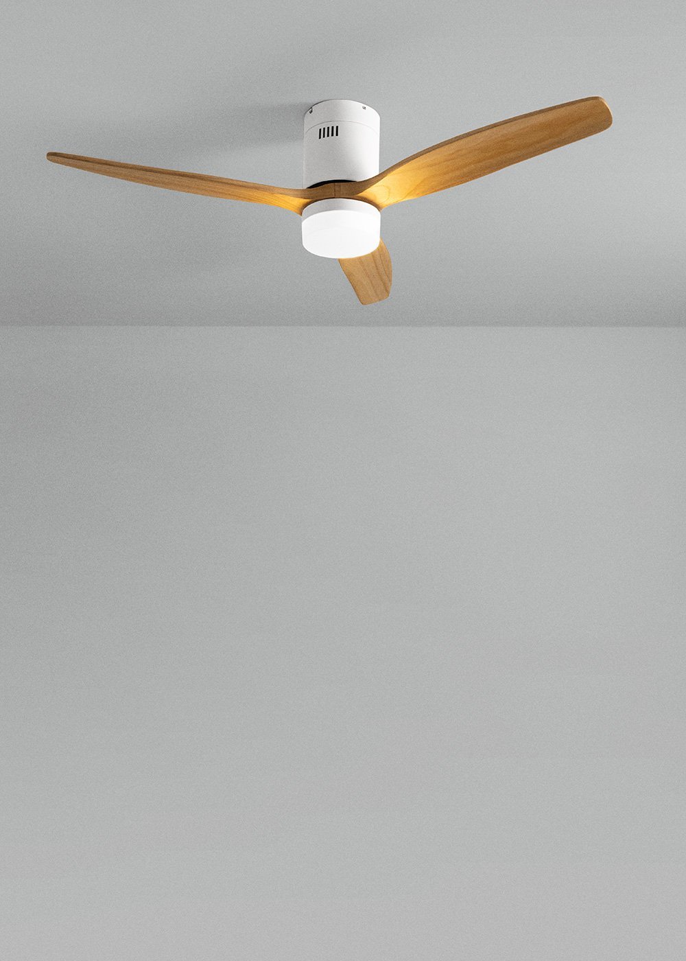 CREATE - WIND CALM - Ventilador de techo 40W silencioso Ø132 cm 100% madera, imagen de galería 2