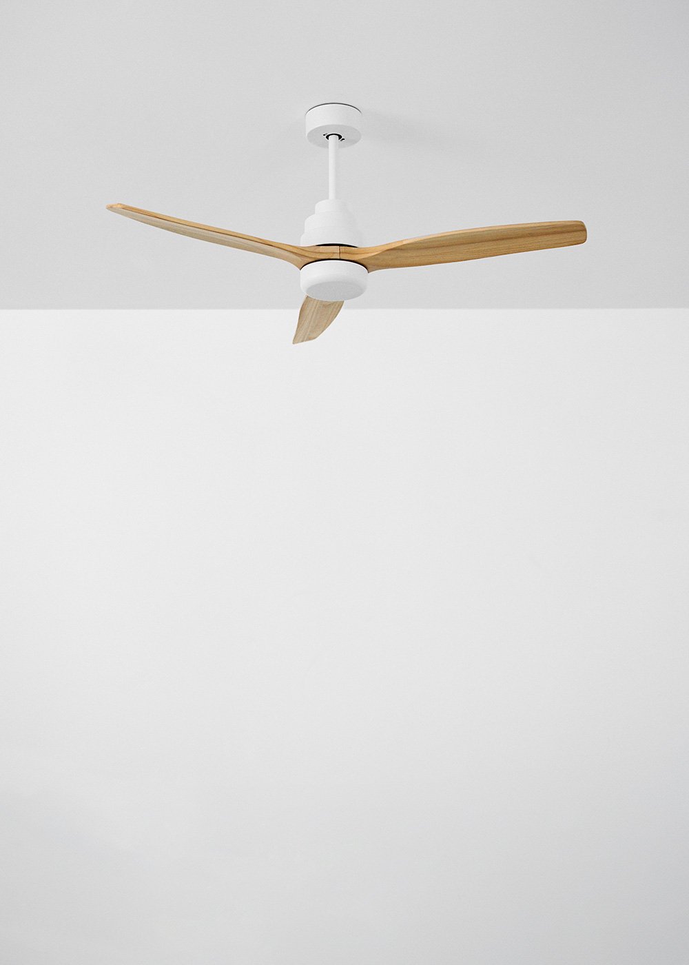 CREATE - WIND STYLANCE - Ventilador de techo 40W silencioso Ø132 cm 100% madera, imagen de galería 2