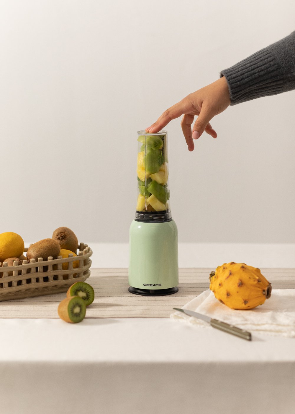 CREATE - MOI STUDIO - Batidora con vaso portátil, imagen de galería 2