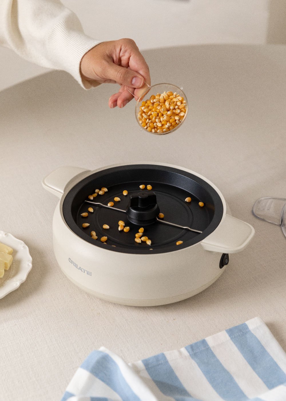 CREATE - POPCORN MAKER STUDIO - Máquina de palomitas con fundidor de mantequilla, imagen de galería 2