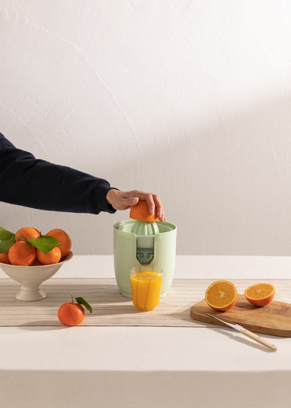 CREATE - JUICER RETRO - Exprimidor Eléctrico de Cítricos 90W - SKLUM