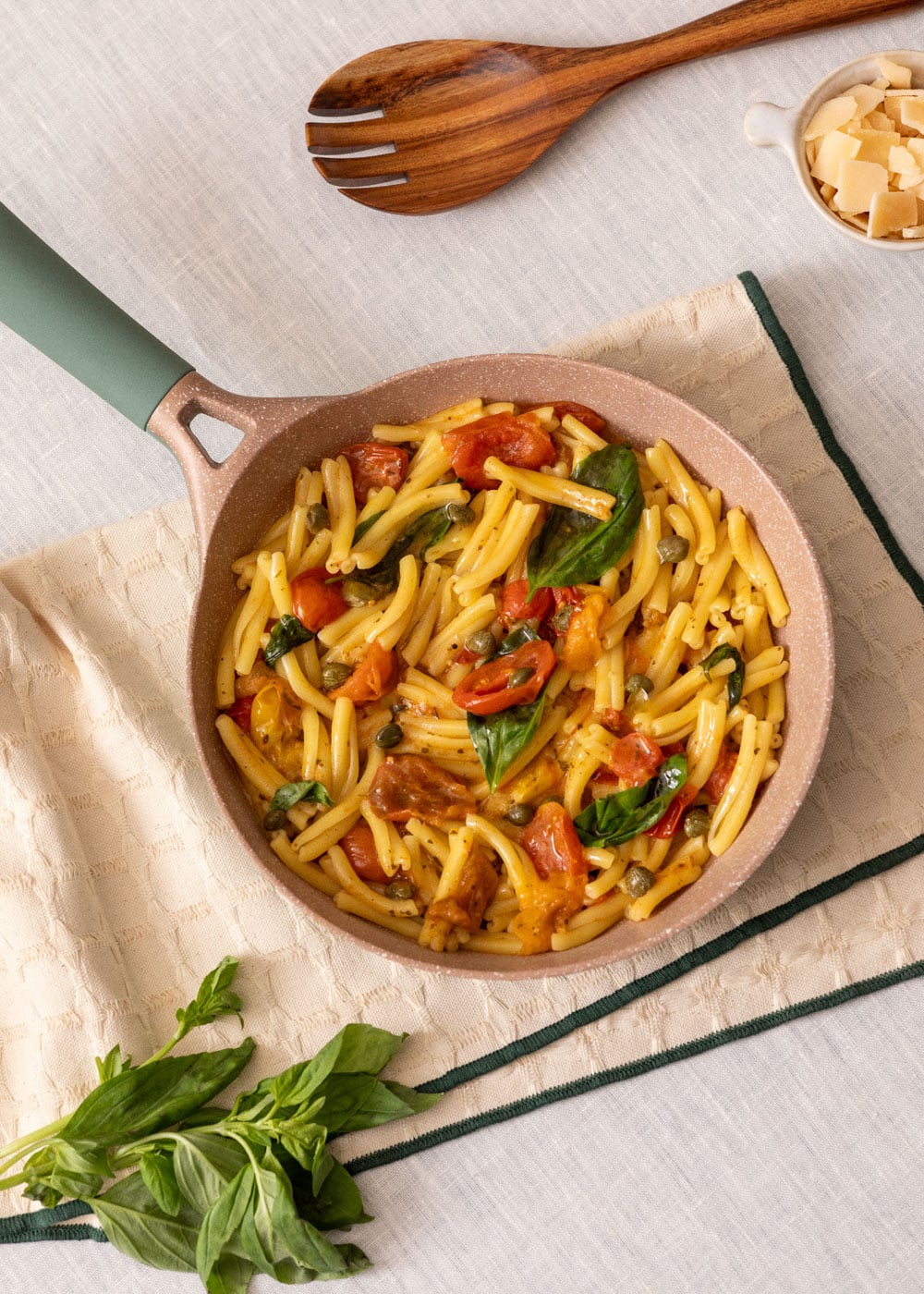 CREATE - PAN STUDIO - Sartén de aluminio fundido y asa de baquelita, imagen de galer&iacute;a 2