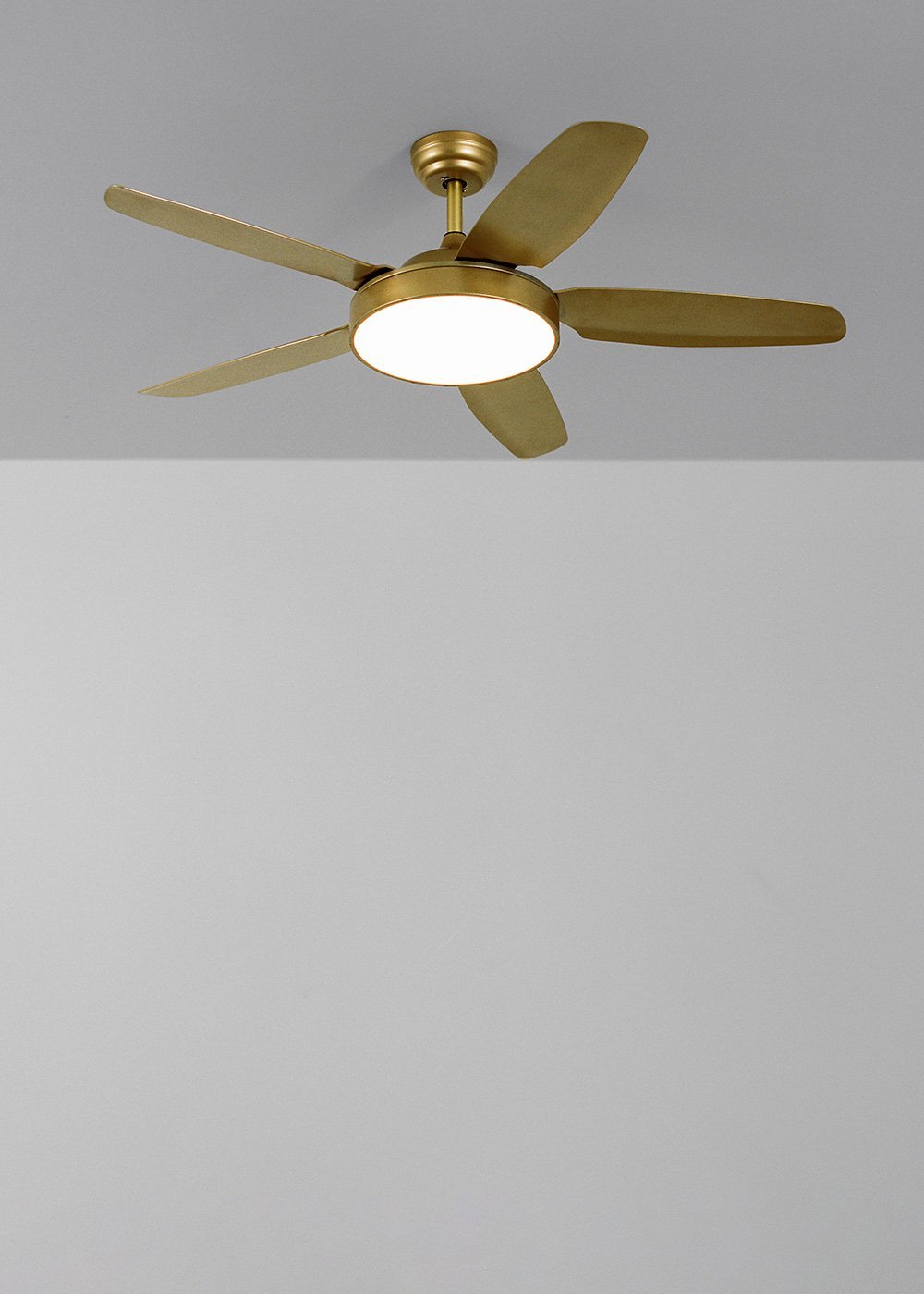 CREATE - WIND FLAT - Ventilador techo 40W silencioso Ø132 cm , imagen de galería 2
