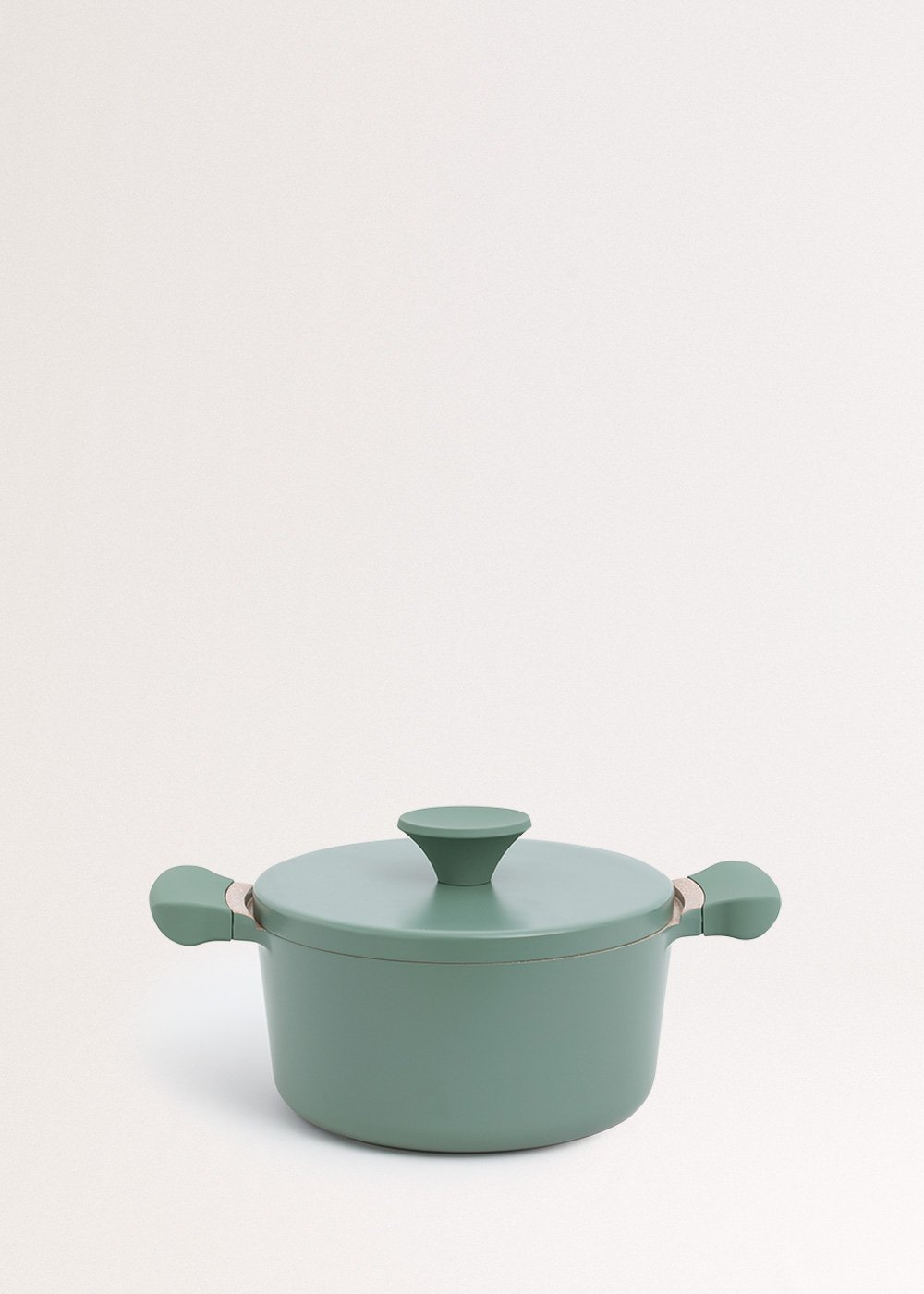 CREATE - POT STUDIO - Olla de aluminio fundido y asas de baquelita, imagen de galería 3