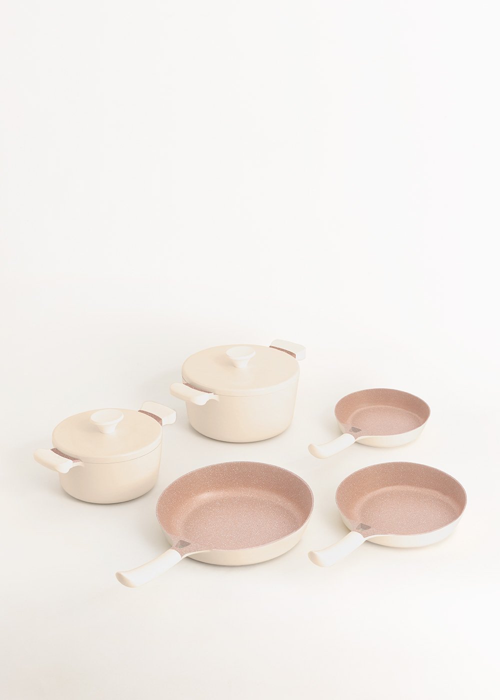 CREATE - Batería de cocina 2 ollas POT STUDIO y 3 sartenes PAN STUDIO de aluminio fundido y asas de baquelita, imagen de galer&iacute;a 1