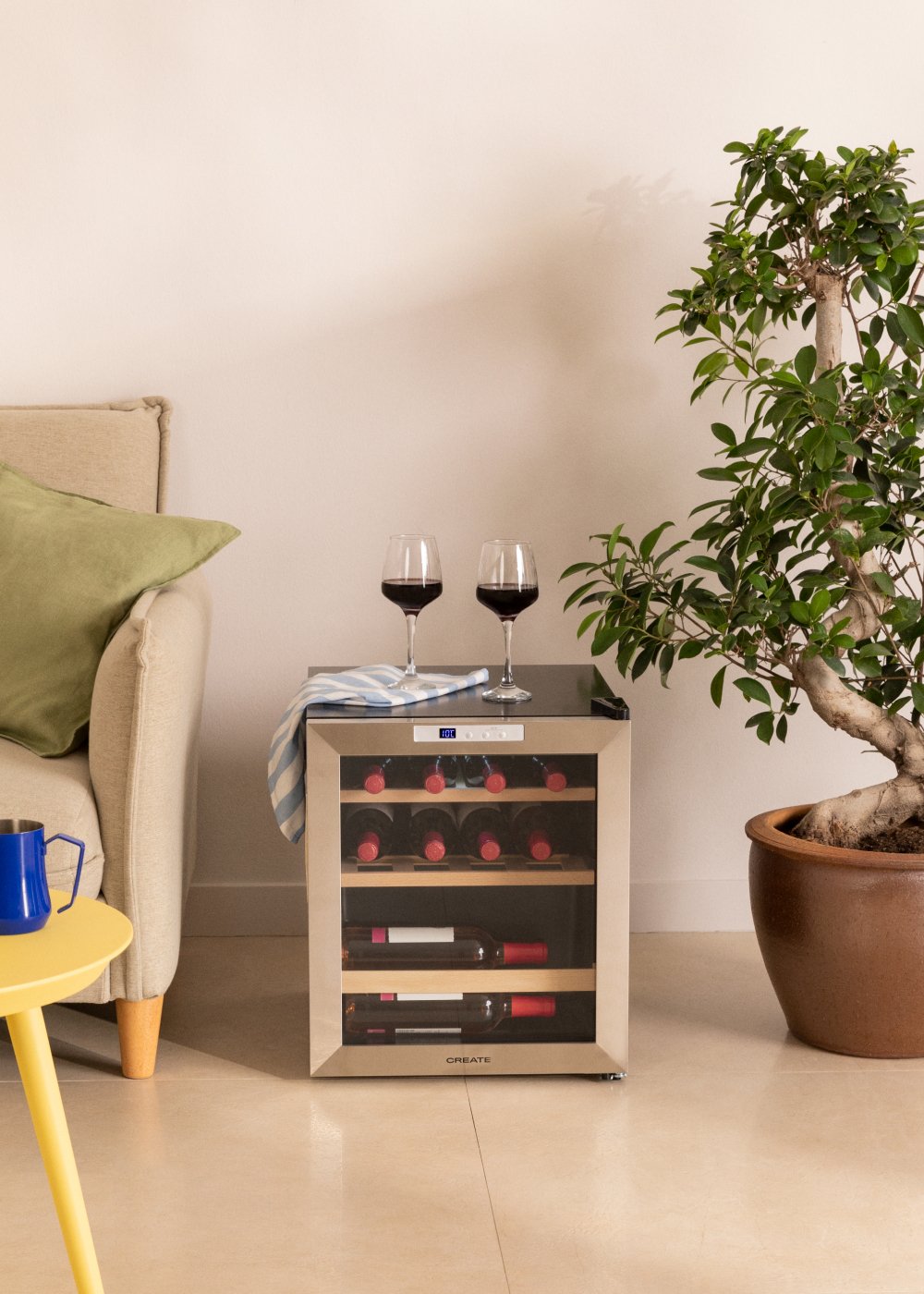 CREATE - WINECOOLER WOOD L15 - Vinoteca Eléctrica para 12 o 15 Botellas con baldas de madera, imagen de galería 1